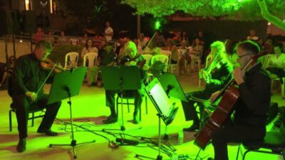 Klasik oda müziğinin dünyadaki en güçlü temsilcilerinden biri sayılan Macar