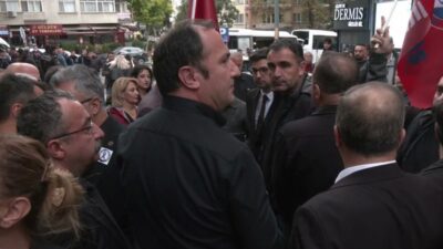 Eğitim-İş, Manisa'da okul önünde yaşanan silahlı saldırının ardından "Güvenli okul,