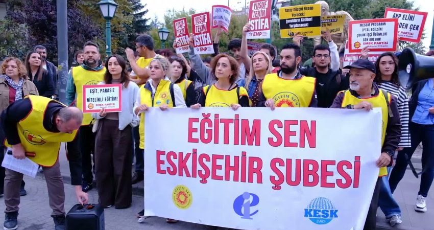 Eğitim Sen Eskişehir Şube Başkanı Özkan Demirkol, Manisa'daki okul saldırısına
