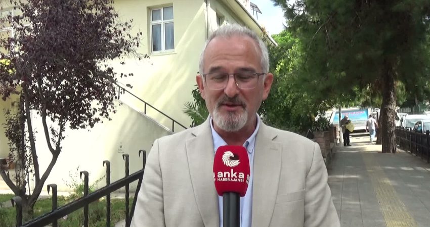 Eğitim Sen Sinop Şube Başkanı Uzun: “Geçen yılın sorunları bu yıl da devam ediyor” Eğitim Sen Sinop Şube Başkanı Musa Uzun, yeni eğitim öğretim