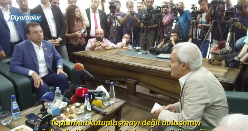 Ekrem İmamoğlu: “Geçmiş olsun Selçuk Mızraklı. Geçmiş olsun Diyarbakır” Tutuklu İstanbul Büyükşehir Belediye Başkanı Ekrem İmamoğlu, "Geçmiş olsun Selçuk