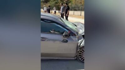 Elazığ’ın Yurtbaşı beldesinde iki otomobilin çarpıştığı kazada 2 kişi yaşamını