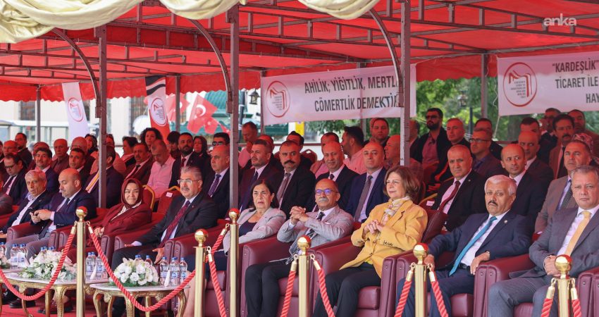 Eskişehir’de "Ahilik Haftası" kutlama programına katılan Büyükşehir Belediye Başkanı Ayşe