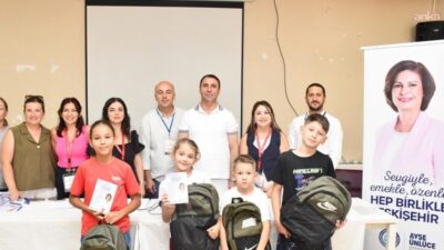 Eskişehir Büyükşehir Belediyesi tarafından Beylikova’da eğitim gören 266 ilköğretim öğrencisine