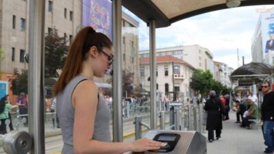 Eskişehir Büyükşehir Belediyesi’nin aylık 500 TL karşılığında sınırsız toplu ulaşım