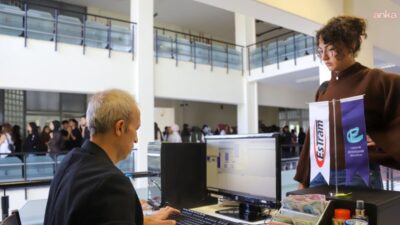 Eskişehir Büyükşehir Belediyesi’nin üniversite öğrencilerine yönelik yaşama geçirdiği “Bas Geç”