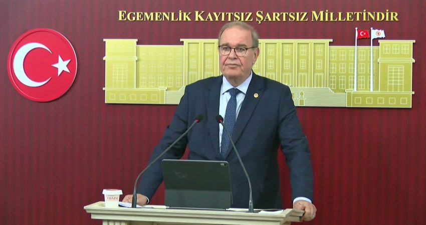 CHP Grup Başkanı Faik Öztrak, borsa ve yatırım fonlarında yaşanan