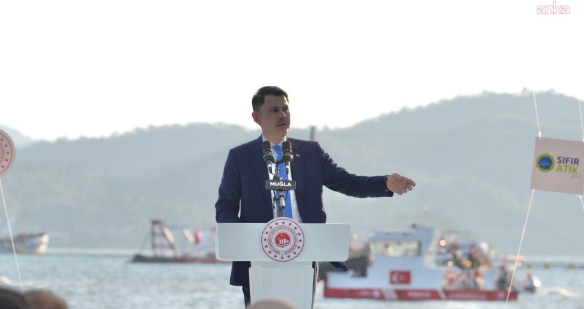 Fethiye Körfezi’nde dip çamuru temizliği başlıyor: 16 milyon metreküp çamur 3 yılda çıkarılacak Çevre, Şehircilik ve İklim Değişikliği Bakanı Murat Kurum, Fethiye İç
