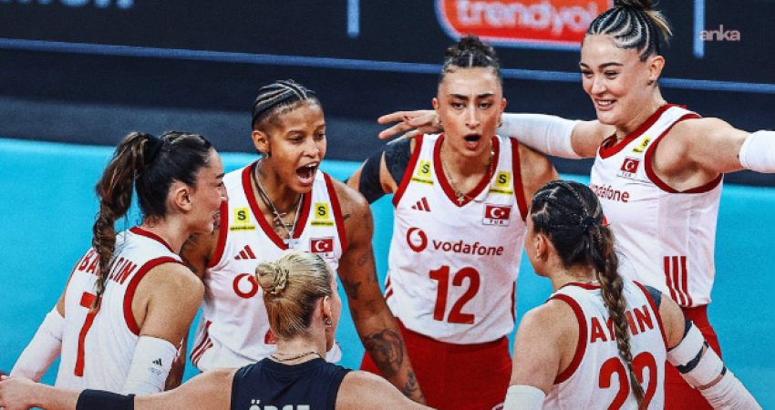 “Filenin Sultanları” Avrupa şampiyonu A Milli Kadın Voleybol Takımı, Avrupa Şampiyonası finalinde İtalya’yı nefes