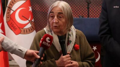 Cumhuriyet Vakfı Yönetim Kurulu üyesi ve Cumhuriyet Gazetesi yazarı Şükran