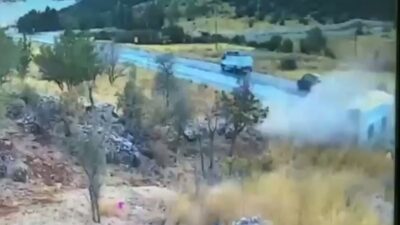 Gaziantep'te, yolcu otobüsü ile otomobilin çarpışması sonucu 7 kişinin hayatını