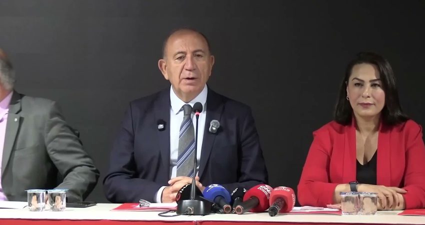 Gürsel Tekin: “Milletin iradesini ancak milletin kendisi değiştirebilir” CHP İstanbul İl Başkanı Gürsel Tekin, "Organize işlere müsaade etmeyeceğiz.