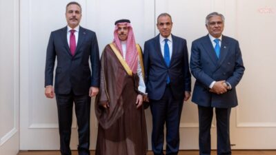 Dışişleri Bakanı Hakan Fidan, New York’ta düzenlenen Türkiye-Mısır-Pakistan-Suudi Arabistan Dışişleri