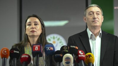  DEM Parti Eş Genel Başkanları Tülay Hatimoğulları ve Tuncer Bakırhan,
