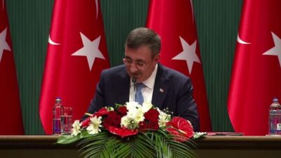 Hazine ve Maliye Bakanı Mehmet Şimşek, Orta Vadeli Program'a (OVP)