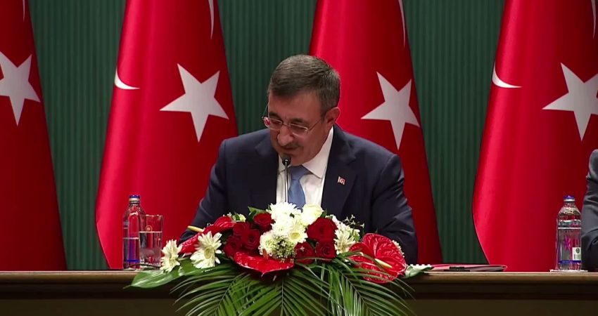 Hazine ve Maliye Bakanı Mehmet Şimşek, Orta Vadeli Program'a (OVP)