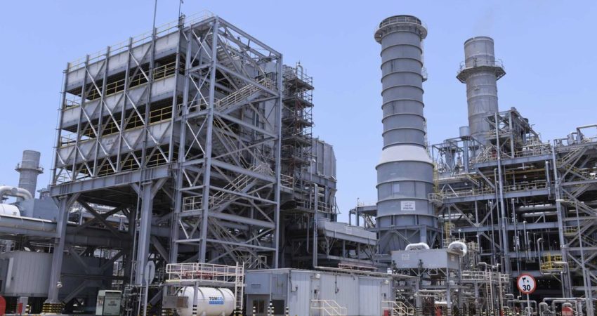 Husilerin Suudi Arabistan’daki enerji tesislerine saldırısında 73 kişi yaralandı Yemen’de Husilerin Suudi Arabistan’a düzenlediği saldırıların ardından bazı enerji tesislerinde