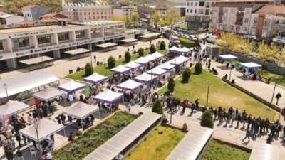 İstanbul Büyükşehir Belediyesi (İBB) Bölgesel İstihdam Ofisleri (BİO), iş arayanlarla