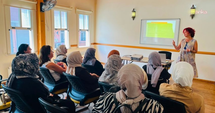 İBB, çocukların ve ailelerin yanında: İhmal ve istismara karşı 75 bin 500 kez destek İBB Çocuk Hakları Birimi; çocuk ihmal ve istismarı, zorla evlendirilen