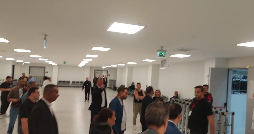İstanbul Büyükşehir Belediye (İBB) Başkanı Ekrem İmamoğlu’nun da aralarında olduğu