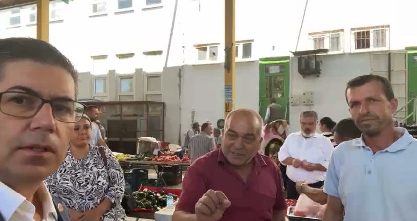 YENİ Parti Isparta Örgütü, ilçe ziyaretleri kapsamında Atabey pazarında vatandaşlar