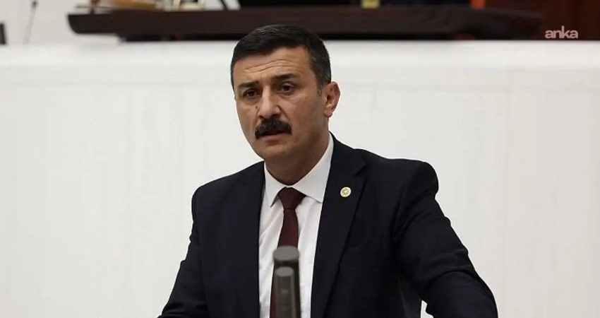 İYİ Partili Türkoğlu’ndan Emlak Konut ve Katılımevim’e yönelik iddialar İYİ Parti Genel Başkan Yardımcısı Selçuk Türkoğlu, "Katılımevim'e ait Bursa'daki