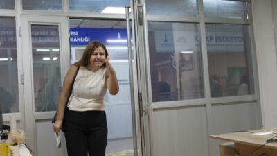 İşitme Engelliler Haftası kapsamında erişilebilir hizmetlerin önemine dikkati çeken İzmir