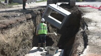 İzmir Büyükşehir Belediyesi’nin yürüttüğü Tire’deki altyapı ve üstyapı çalışmalarını kapsayan