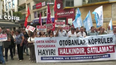 İzmir Emek ve Demokrasi Güçleri, TSKM önünde Orta Vadeli Program’ı