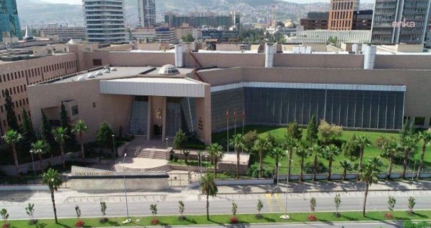 İzmir Cumhuriyet Başsavcılığı koordinesinde yürütülen “Ailem Güvende” operasyonları kapsamında gözaltına