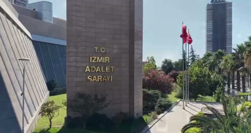 İzmir'in Otokent bölgesinde galericilik faaliyeti adı altında vatandaşlara yüksek faizle