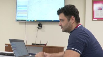 İzmir Büyükşehir Belediyesi, Kent Rehberi’ni güncel teknolojilerle baştan yeniledi. Mobil