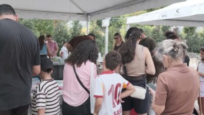 İZKİTAP - 8. İzmir Kitap Fuarı, hafta sonunda da okurların