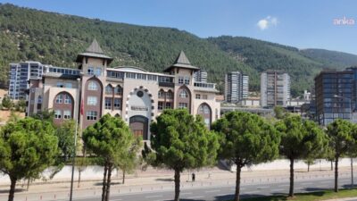 Kahramanmaraş'ta öğrenci İsa Aras Mersinli'nin Ayser Çalık Ortaokulu'nda gerçekleştirdiği ve