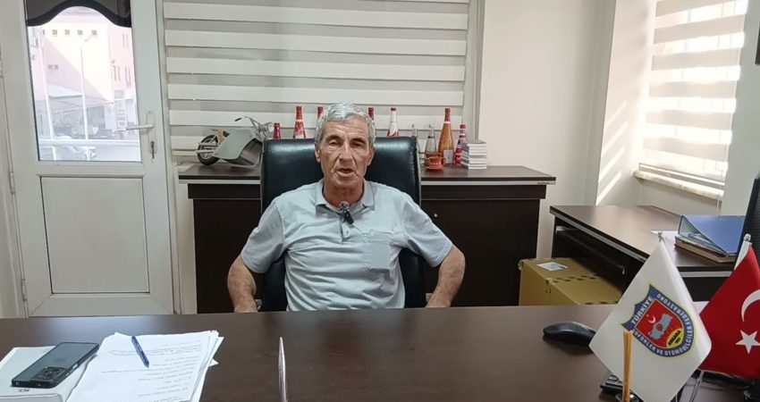 Karacasu Şoförler ve Minibüsçüler Odası Başkanı Mustafa Gülgen, Nazilli'de yurttaşların