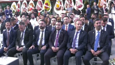 Bağımsız Kamu Sendikaları Konfederasyonu (KASK) Genel Merkezi, törenle açıldı. KASK
