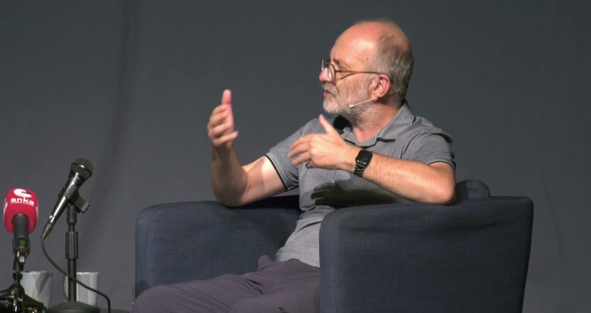 Kemal Okuyan: Muhalif tarikatlara da dokunsunlar TKP Genel Sekreteri Kemal Okuyan, Süleymancılara yönelik yürütülen soruşturmaya ilişkin,