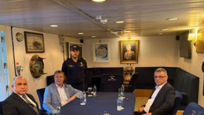 KKTC Cumhurbaşkanı Tufan Erhürman, Girne'ye ulaşan Türk Deniz Kuvvetleri envanterindeki