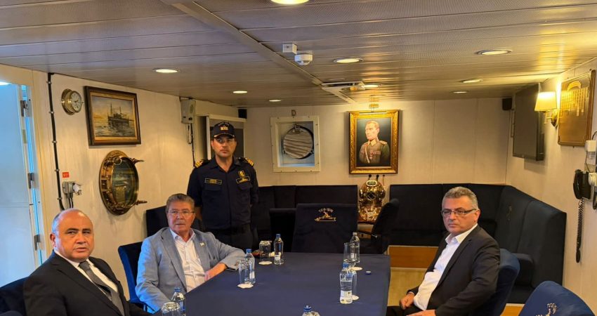 KKTC Cumhurbaşkanı Tufan Erhürman, Girne'ye ulaşan Türk Deniz Kuvvetleri envanterindeki