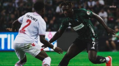 Kocaelispor, Samsunspor’u 1-0 mağlup etti Trendyol Süper Lig’in 4'üncü haftasında Kocaelispor, sahasında Samsunspor’u 1-0 mağlup