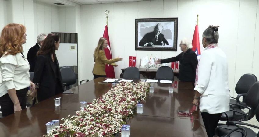 Konak Belediyesi ile İzmir Konak Meslek Yüksekokulu arasında imzalanan protokolle,