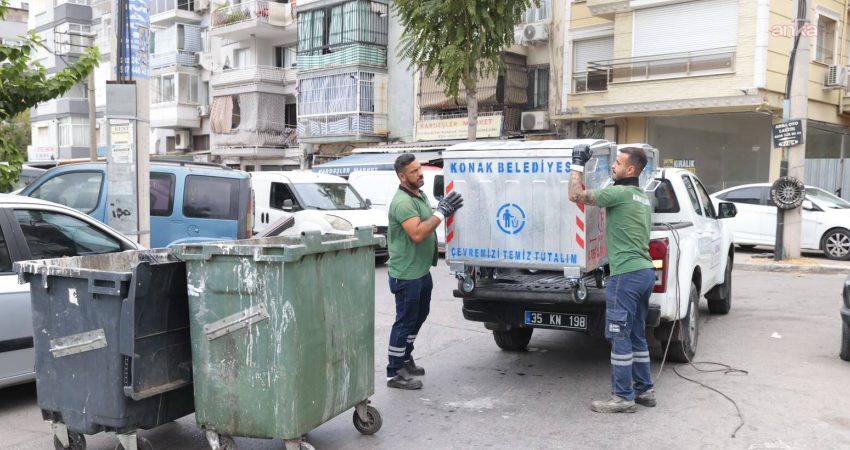 Konak’ta konteyner yenileme çalışmaları sürüyor: 200 yeni konteyner daha sahada Konak Belediyesi, eskiyen çöp konteynerlerini yenilemeyi sürdürüyor. Geçen ay sahaya