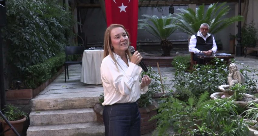 Konak Belediyesi’nin “Kültürel Miras Söyleşileri” serisinde bu kez İzmir’in sembolik