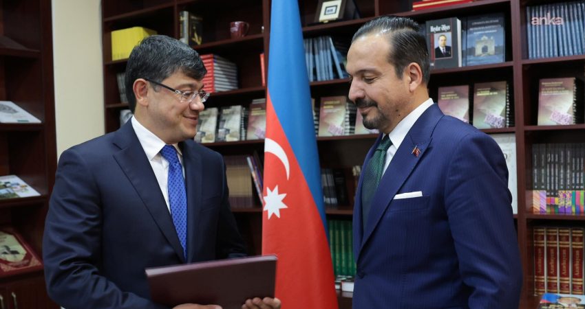 Kürşad Zorlu, Azerbaycan Diasporalarla İlişkilerden Sorumlu Devlet Komitesi Başkanı Muradov ile görüştü AK Parti Genel Başkan Yardımcısı, Türk Devletleri ile İlişkiler Başkanı