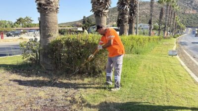 Kuşadası Belediyesi, "ilçenin estetik dokusunu korumak ve yol güvenliğini artırmak"