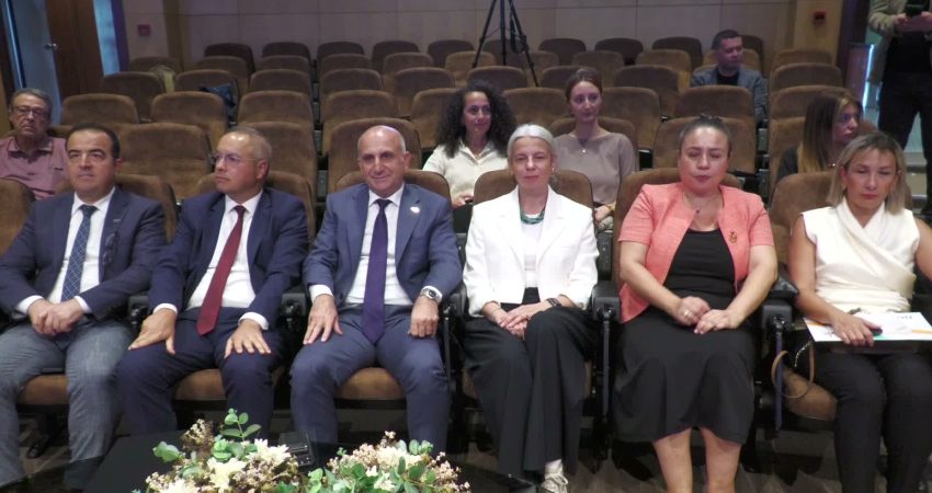 İzmir Büyükşehir Belediyesi ev sahipliğinde İZFAŞ tarafından bu yıl 5'incisi