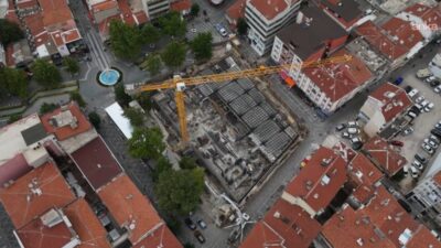 Lüleburgaz Belediyesi’nin kent merkezindeki otopark ihtiyacını azaltmak ve belediye hizmetlerinin