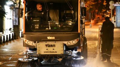 Lüleburgaz Belediyesi, saat 06.00 itibarıyla cadde ve sokaklar ile mahallelerde