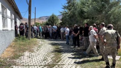 Malatya’nın Hekimhan ilçesinde planlanan madencilik faaliyetlerine karşı çıkan vatandaşlar, şirket