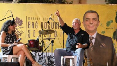 Manisa Bağ Bozumu Şenliği kapsamında düzenlenen söyleşide gıda mühendisi ve